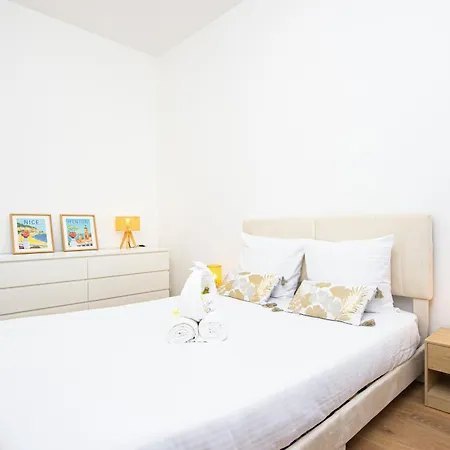 Guyau - Agreable 3 Pieces-carre D'or Menton-plage 1 Minute شقة