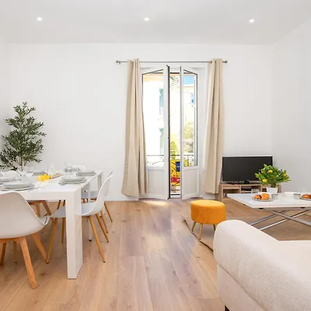 Guyau - Agreable 3 Pieces-carre D'or Menton-plage 1 Minute مينتون