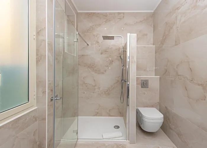 Apartment Guyau - Agreable 3 Pieces-carre D'or Menton-plage 1 Minute