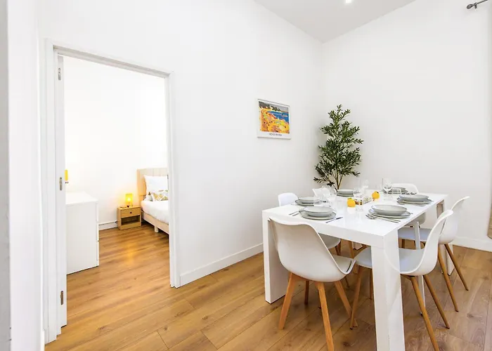 Guyau - Agreable 3 Pieces-carre D'or Menton-plage 1 Minute * مينتون